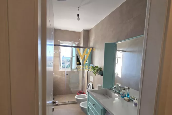 Shtepi me qera Apartament ne Tirane, 1+1, Mobilimi E mobiluar, Pagesa 750  Euro.