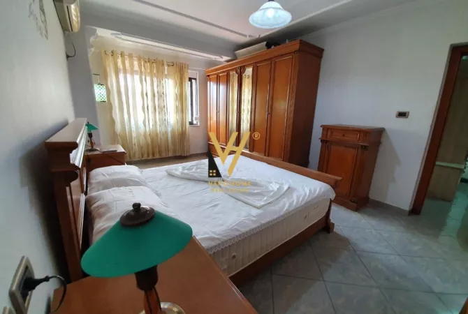 Shtepi me qera Apartament ne Tirane, 1+1, Mobilimi E mobiluar, Pagesa 60,000  Leke.