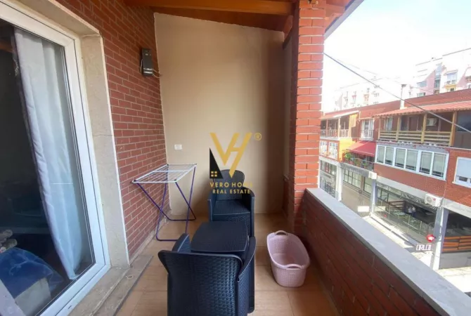 Shtepi me qera Apartament ne Tirane, 2+1, Mobilimi E mobiluar, Pagesa 60,000  Leke.