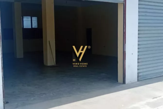 Ambient biznesi me qera 4+1 ne Tirane - 800 Euro