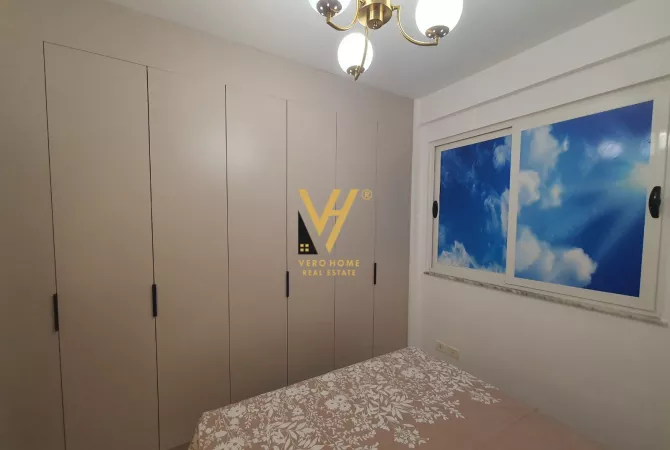 Shtepi me qera 1+1 ne Tirane - 60,000 Leke