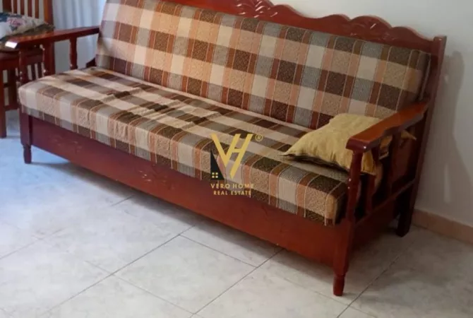 Ambient biznesi me qera 3+1 ne Tirane - 35,000 Leke