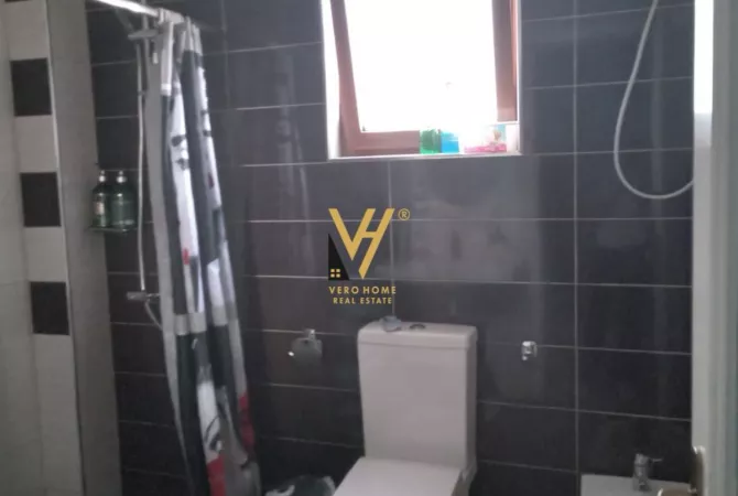 House for Rent 1+1 in Tirana - 35,000 Leke