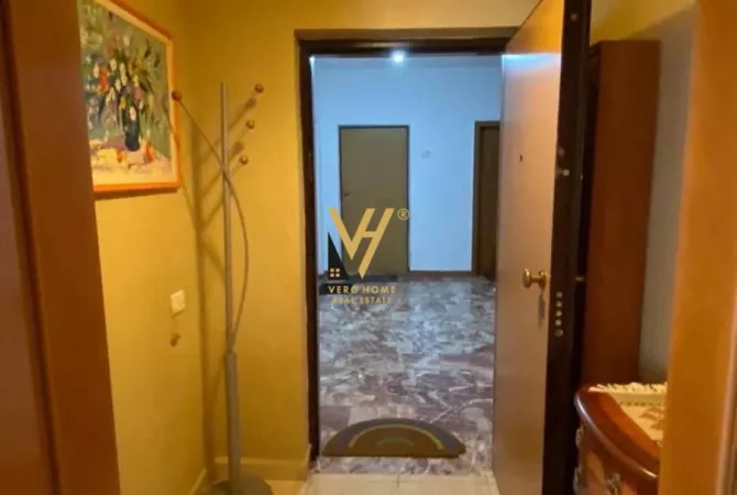 Shtepi me qera Apartament ne Tirane, 1+1, Mobilimi E mobiluar, Pagesa 600  Euro.