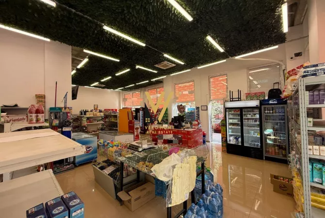 Ambient biznesi me qera 1+1 ne Tirane - 1,400 Euro