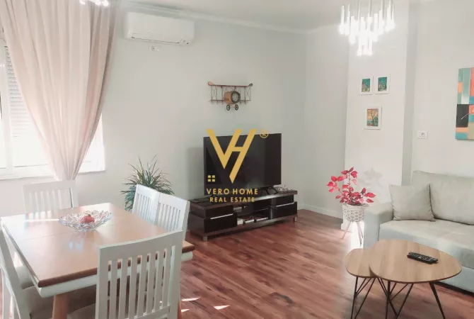 Shtepi me qera 2+1 ne Tirane - 650 Euro
