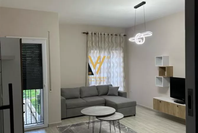 Casa in affitto 1+1 a Tirana - 420 Euro