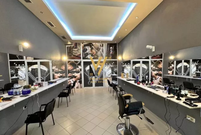 Ambient biznesi me qera 1+1 ne Tirane - 30,000 Leke
