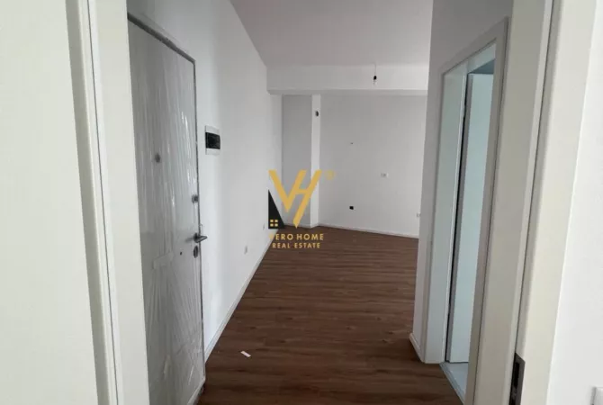 Shtepi ne shitje Apartament ne Tirane, 1+1, Mobilimi E mobiluar, Pagesa 103,000  Euro.