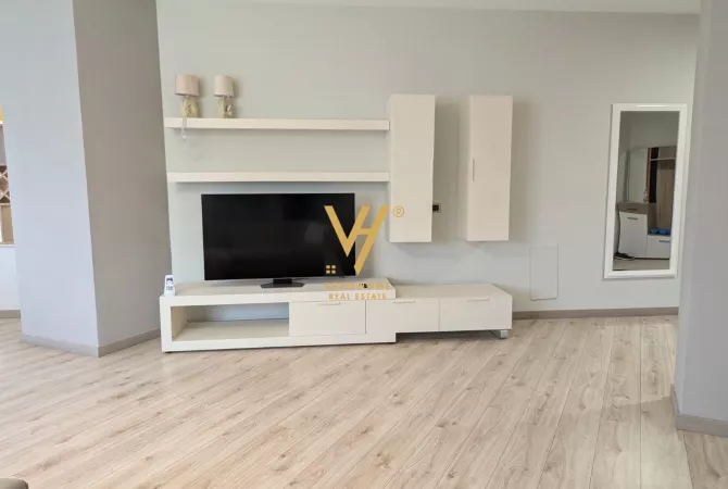 Casa in affitto 3+1 a Tirana - 240,000 Leke