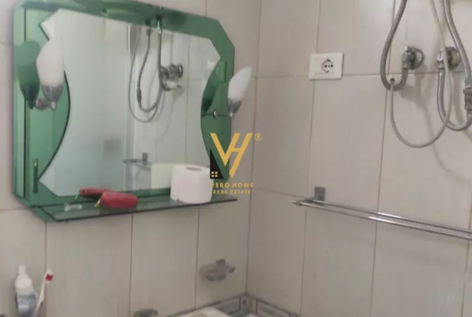 Shtepi me qera Apartament ne Tirane, 2+1, Mobilimi E mobiluar, Pagesa 600  Euro.