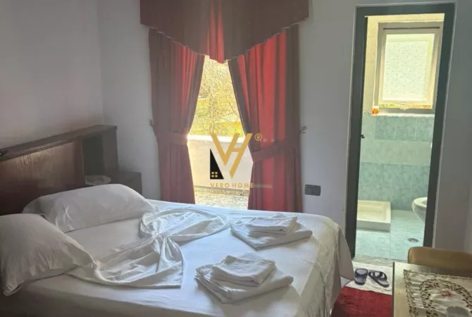 Ambient biznesi me qera 5+1 ne Tirane - 10,000 Euro