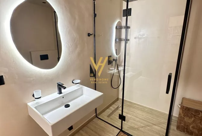 Shtepi me qera Apartament ne Tirane, 1+1, Mobilimi E mobiluar, Pagesa 800  Euro.