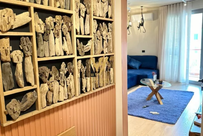 Shtepi me qera Apartament ne Tirane, 1+1, Mobilimi E mobiluar, Pagesa 800  Euro.