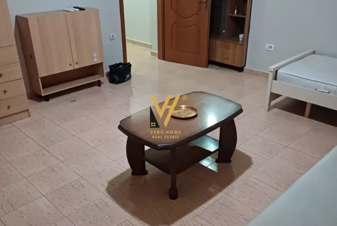 Shtepi me qera Apartament ne Tirane, 2+1, Mobilimi E mobiluar, Pagesa 65,000  Leke.