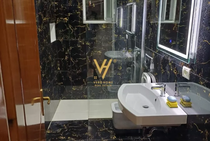 Shtepi me qera Apartament ne Tirane, 2+1, Mobilimi E mobiluar, Pagesa 65,000  Leke.