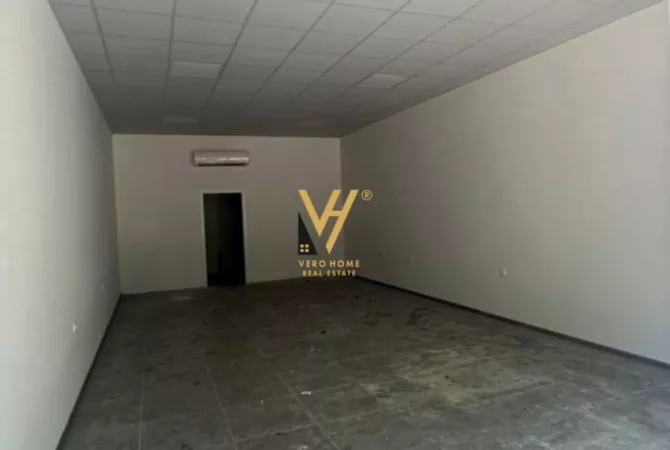 Ambient biznesi me qera 1+1 ne Tirane - 45,000 Leke