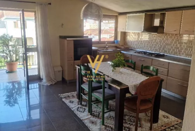 Shtepi me qera 2+1 ne Tirane - 50,000 Leke