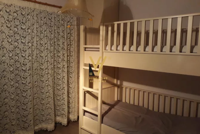 Shtepi me qera Apartament ne Tirane, 2+1, Mobilimi E mobiluar, Pagesa 600  Euro.