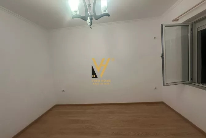 Shtepi me qera Apartament ne Tirane, 2+1, Mobilimi E mobiluar, Pagesa 500  Euro.