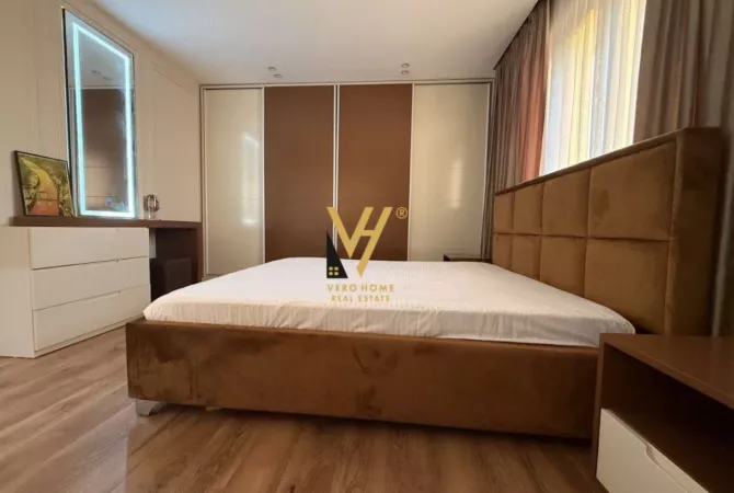 Shtepi me qera Apartament ne Tirane, 2+1, Mobilimi E mobiluar, Pagesa 800  Euro.