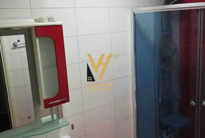 Shtepi me qera 3+1 ne Tirane - 800 Euro