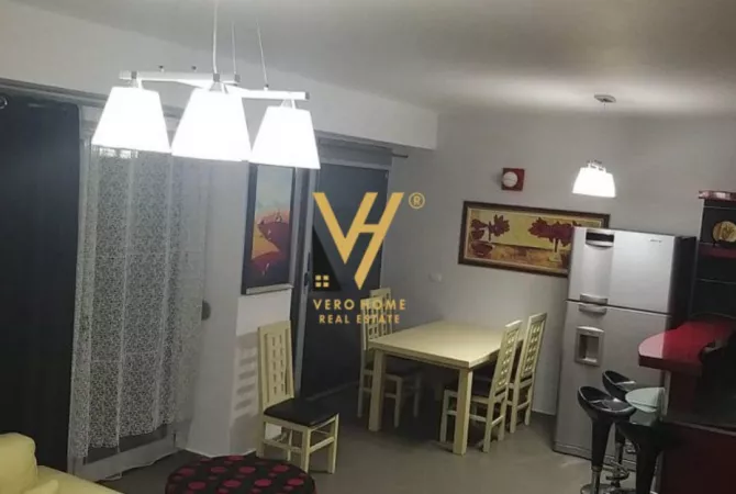 Shtepi me qera 3+1 ne Tirane - 800 Euro
