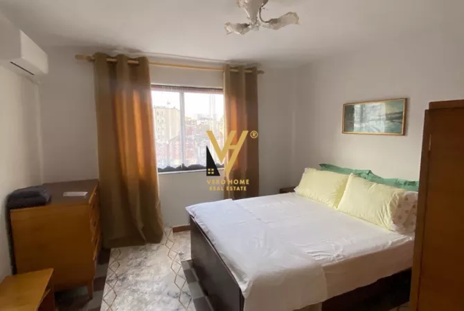 Shtepi me qera Apartament ne Tirane, 2+1, Mobilimi E mobiluar, Pagesa 600  Euro.