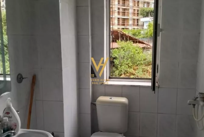 House for Sale 2+1 in Tirana - 11,500,000 Leke