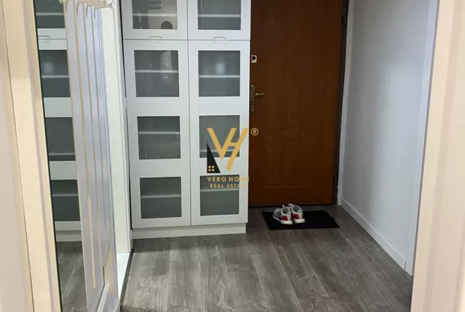 Shtepi me qera Apartament ne Tirane, 2+1, Mobilimi E mobiluar, Pagesa 550  Euro.