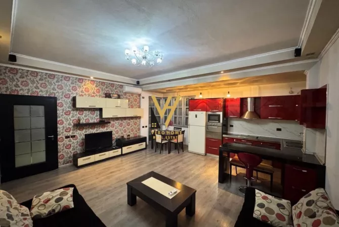 Shtepi me qera Apartament ne Tirane, 1+1, Mobilimi E mobiluar, Pagesa 500  Euro.