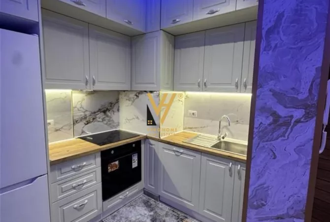 Shtepi me qera Apartament ne Tirane, 1+1, Mobilimi E mobiluar, Pagesa 500  Euro.