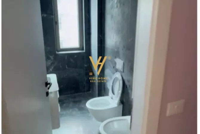 Shtepi me qera Apartament ne Tirane, 2+1, Mobilimi E mobiluar, Pagesa 800  Euro.