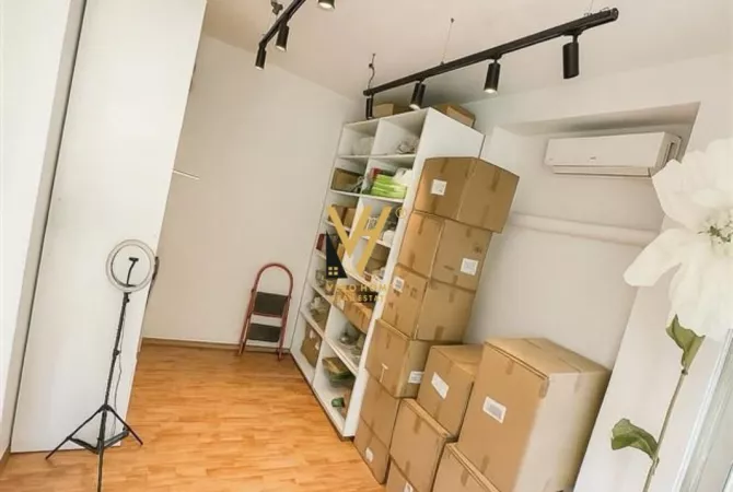 Ambient biznesi me qera 3+1 ne Tirane - 800 Euro