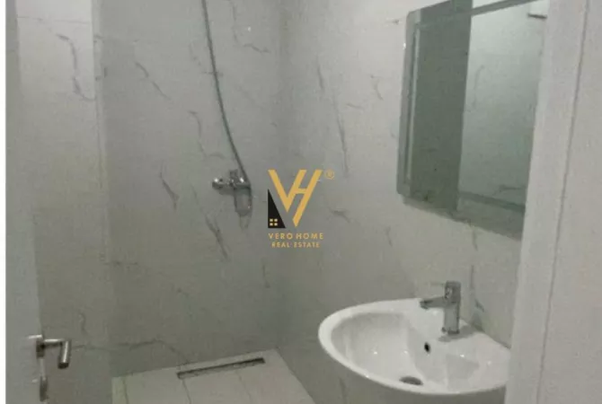 Shtepi me qera 2+1 ne Tirane - 50,000 Leke