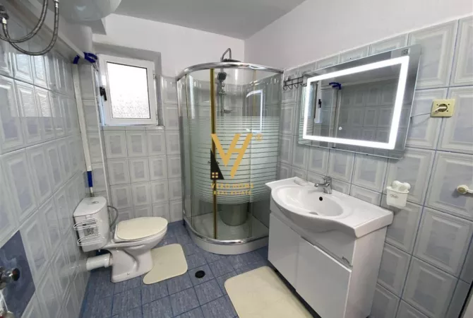 Shtepi me qera 2+1 ne Tirane - 600 Euro