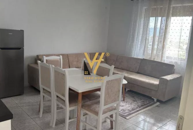 Shtepi me qera 2+1 ne Tirane - 400 Euro