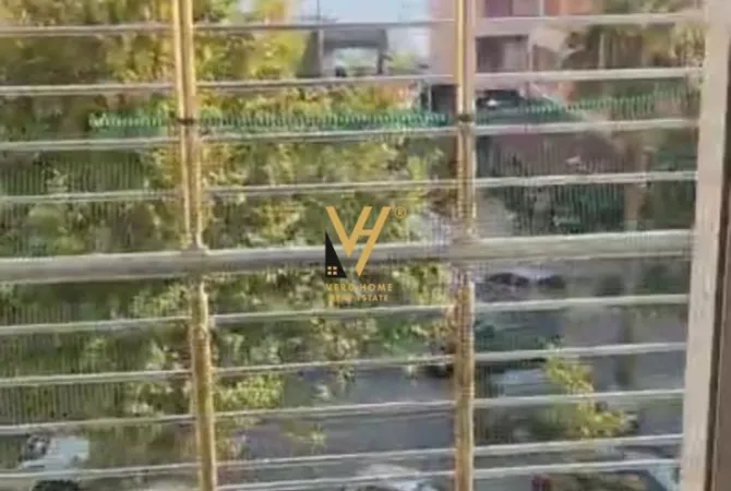 Shtepi ne shitje Apartament ne Durres, 2+1, Mobilimi E mobiluar, Pagesa 200,000  Euro.