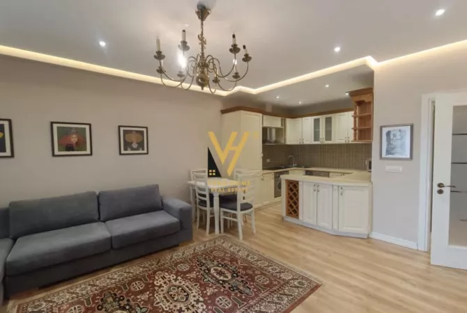 Shtepi me qera 1+1 ne Tirane - 800 Euro
