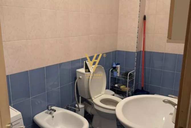 Shtepi me qera Apartament ne Tirane, 2+1, Mobilimi E mobiluar, Pagesa 420  Euro.