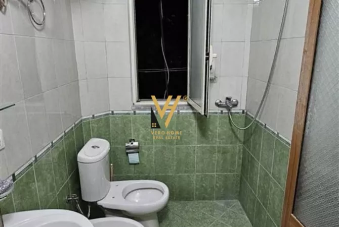 Shtepi me qera Apartament ne Tirane, 2+1, Mobilimi E mobiluar, Pagesa 550  Euro.