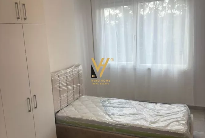 Shtepi me qera 2+1 ne Tirane - 57,500 Leke