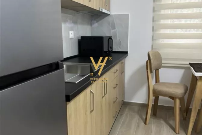 Shtepi me qera 1+1 ne Tirane - 52,000 Leke