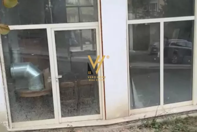 Ambient biznesi ne shitje 1+1 ne Tirane - 229,200 Euro