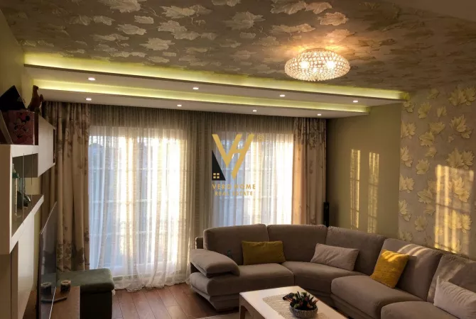 House for Sale 6+1 in Tirana - 265,000 Euro