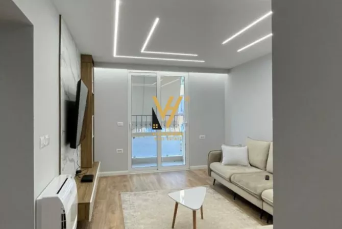Shtepi me qera 1+1 ne Tirane - 80,000 Leke