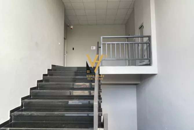 Ambient biznesi me qera 1+1 ne Tirane - 3,000 Euro