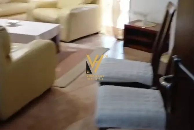 Shtepi me qera 1+1 ne Tirane - 45,000 Leke