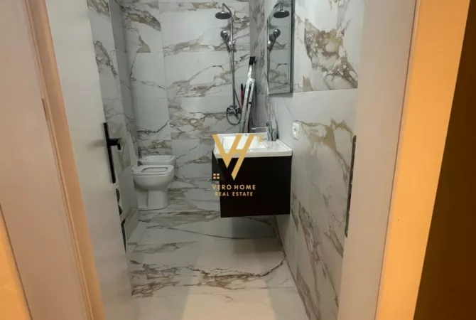 Shtepi me qera 3+1 ne Tirane - 650 Euro