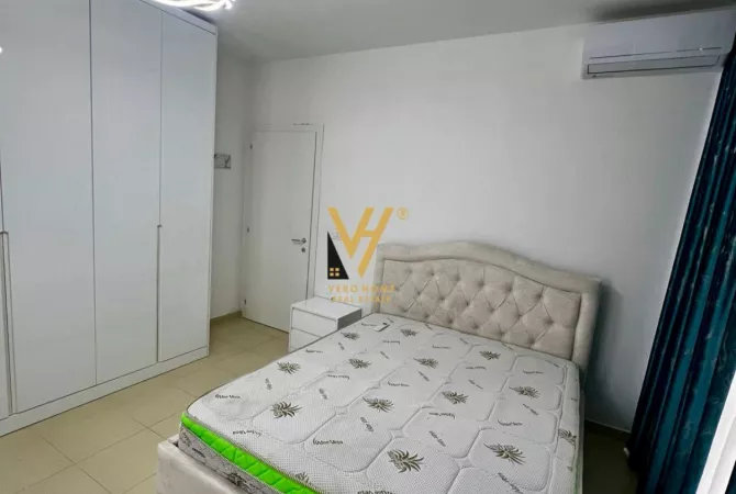 Shtepi me qera Apartament ne Tirane, 2+1, Mobilimi E mobiluar, Pagesa 650  Euro.